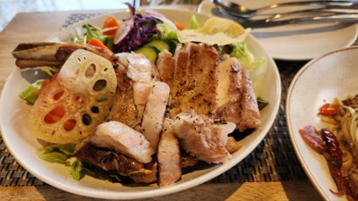 สลัดพอร์คช็อป