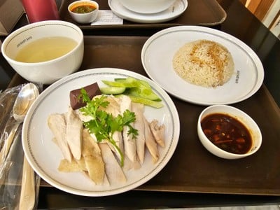 ข้าวมันไก่ประตูน้ำ โกอ่าง