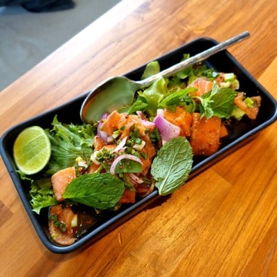 ลาบแซลมอน