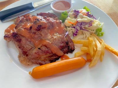 โกดัง Steak & Bar