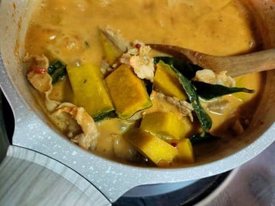 วิธีทำ แกงคั่วฟักทองใส่หมู