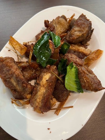 ซี่โครงหมูทอด