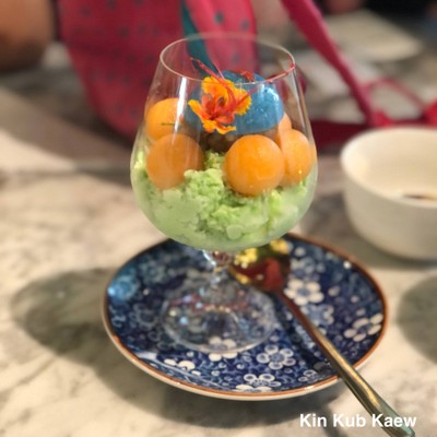 กรานิตาเมล่อนเสาคูสองสี