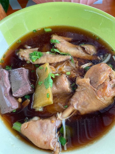 ก๋วยเตี๋ยวไก่มะระ