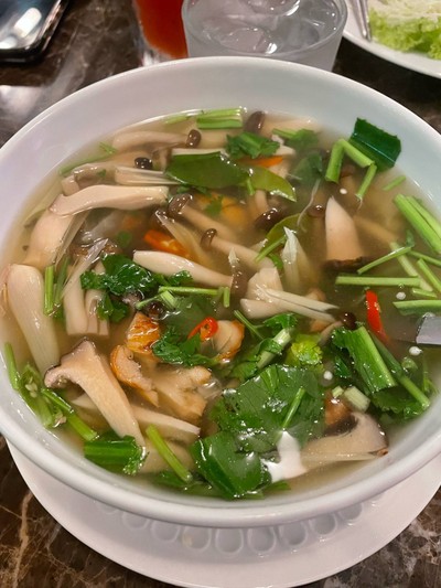 ต้มเห็ด