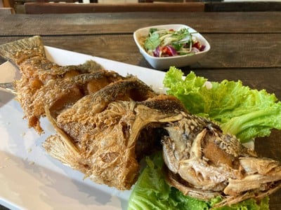 ปลากะพงทอดน้ำปลา