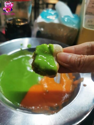 อาหาร หรือ เครื่องดื่ม