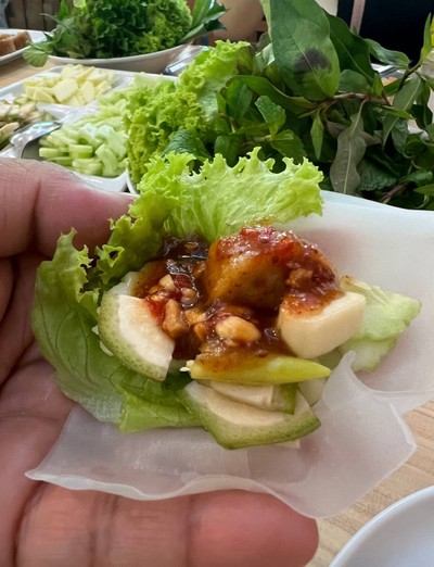 แหนมเนือง