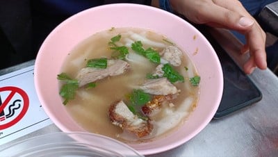 ก๋วยจั๊บไม่เครื่องใน