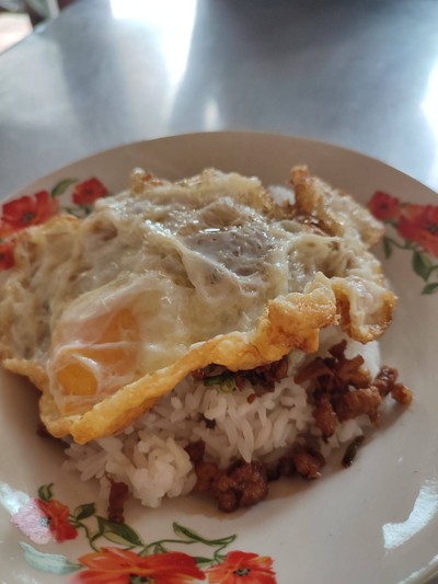 กระเพราหมู