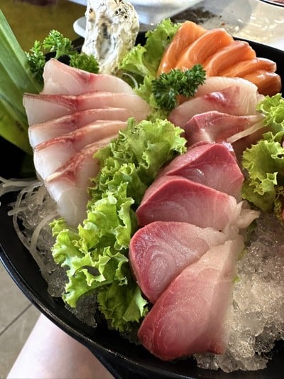 Hamachi Sadhimi