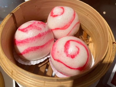 ซาลาเปาไส้ไหล