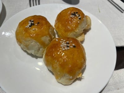 พายหมูแดงอบ