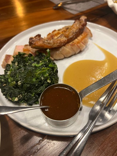 L'Oliva Ristorante Italiano & Wine Bar พร้อมพงษ์