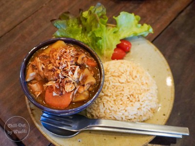 ข้าวแกงกะหรี่หมู