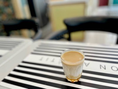 ☕️ Dirty Coffee. (Price 100 Baht.)