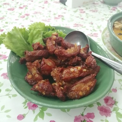 อาหาร หรือ เครื่องดื่ม