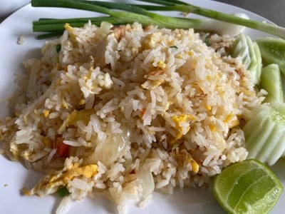 ข้าวผัดปูจานใหญ่