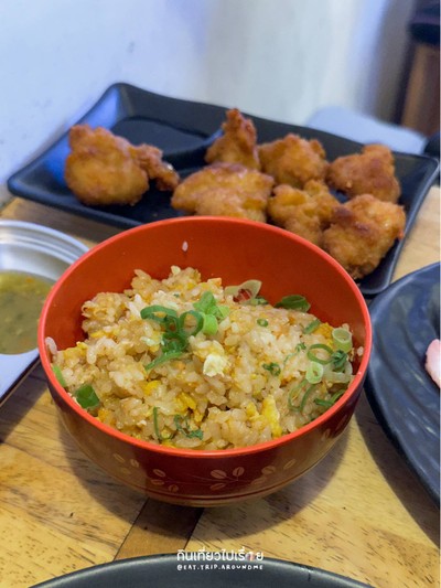 ข้าวผัดกระเทียม