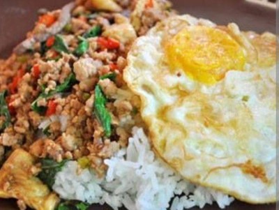 อาหาร หรือ เครื่องดื่ม