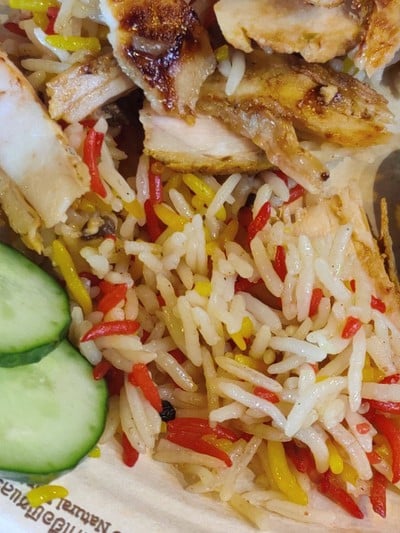 เคบับไก่พร้อมข้าว