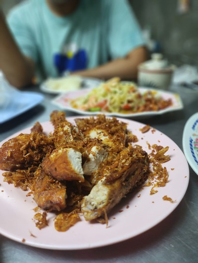 ไก่ทอด ครึ่งตัว