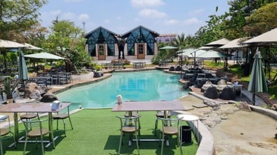 บรรยากาศ Nives Cafe And Bar