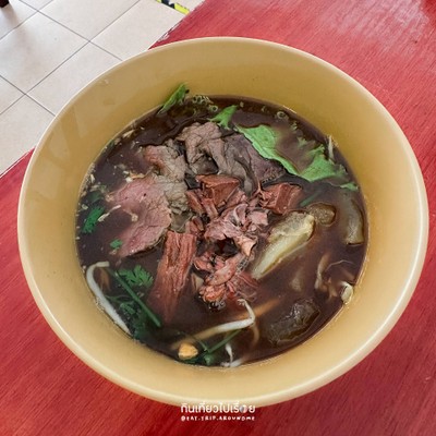 ก๋วยเตี๋ยวเนื้อตุ๋น