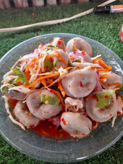 อาหาร หรือ เครื่องดื่ม