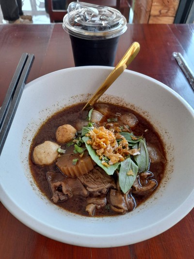 เตี๋ยวเรือหมูคุโรบุตะ