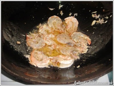 วิธีทำ กุ้งผัดบร็อกโคลี่กับดอกกะหล่ำ