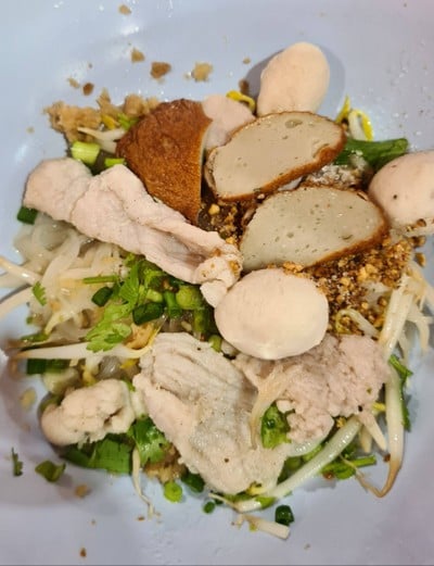 เส้นเล็กแห้ง