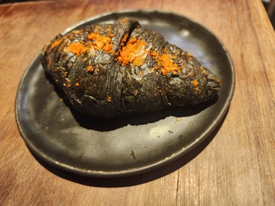 ครัวซอง ไส้ลาวาไข่เค็ม