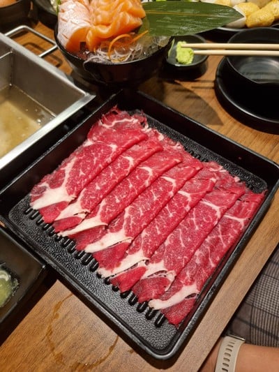 เมนูของร้าน คอหมูย่าง 100 ปี เจ้าดังTikTokk (สยามสแควร์วัน)