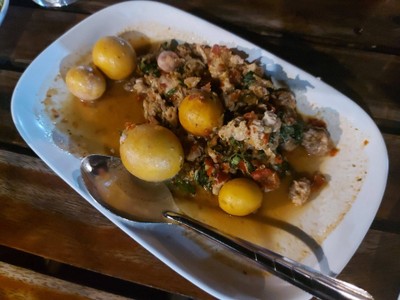 อาหาร หรือ เครื่องดื่ม