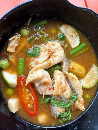 แกงป่าเนื้อปลาเก๋า