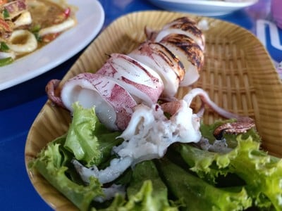 หมึกไข่ย่าง