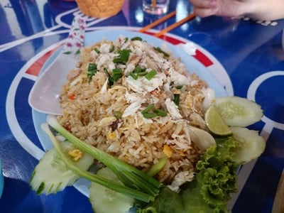 ข้าวผัดปู
