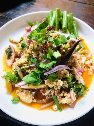 อาหาร หรือ เครื่องดื่ม