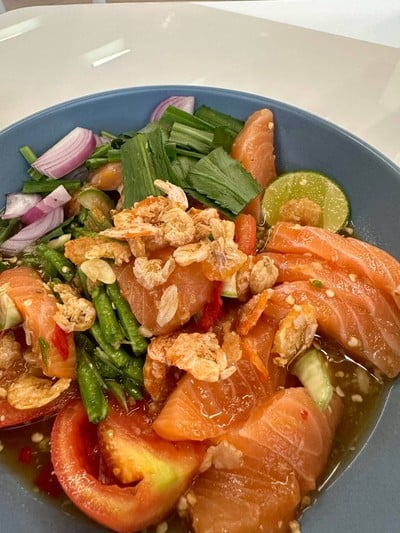 เกาเหลาแซลมอนน้ำปลา