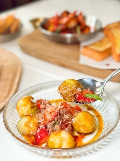 สลัดสตอเบอร์รี่ เมล่อน จิ๊กโฉ่ว