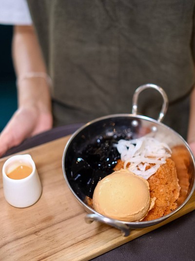 กรานิต้า ชาไทยทรงเครื่อง