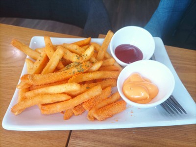 เฟรนซ์ฟรายส์ ชีส