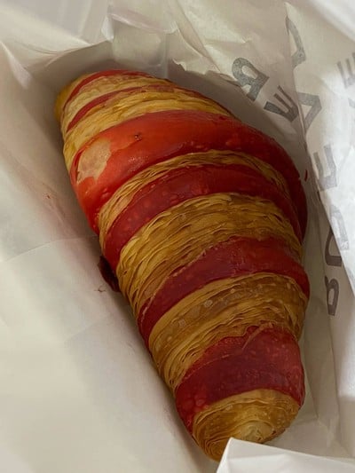 Double RASPBERRY CROISSANT