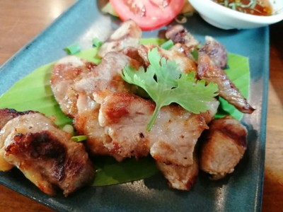 อาหาร หรือ เครื่องดื่ม