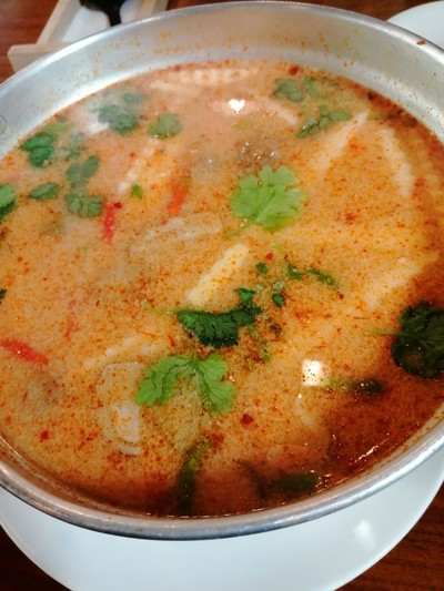 อาหาร หรือ เครื่องดื่ม