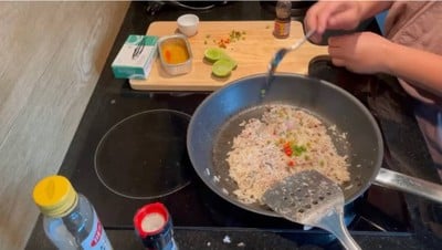 วิธีทำ ข้าวผัดปลากระป๋อง วิธีทำ ข้าวผัดปลากระป๋อง