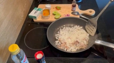 วิธีทำ ข้าวผัดปลากระป๋อง วิธีทำ ข้าวผัดปลากระป๋อง