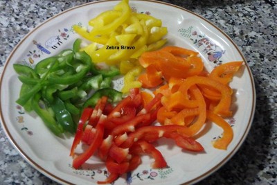 วิธีทำ ผัดไส้กรอก Colorful