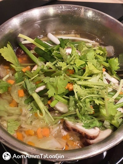 วิธีทำ แกงจืดหมูสับผักกาดขาว 🐷 วิธีทำ แกงจืดหมูสับผักกาดขาว 🐷